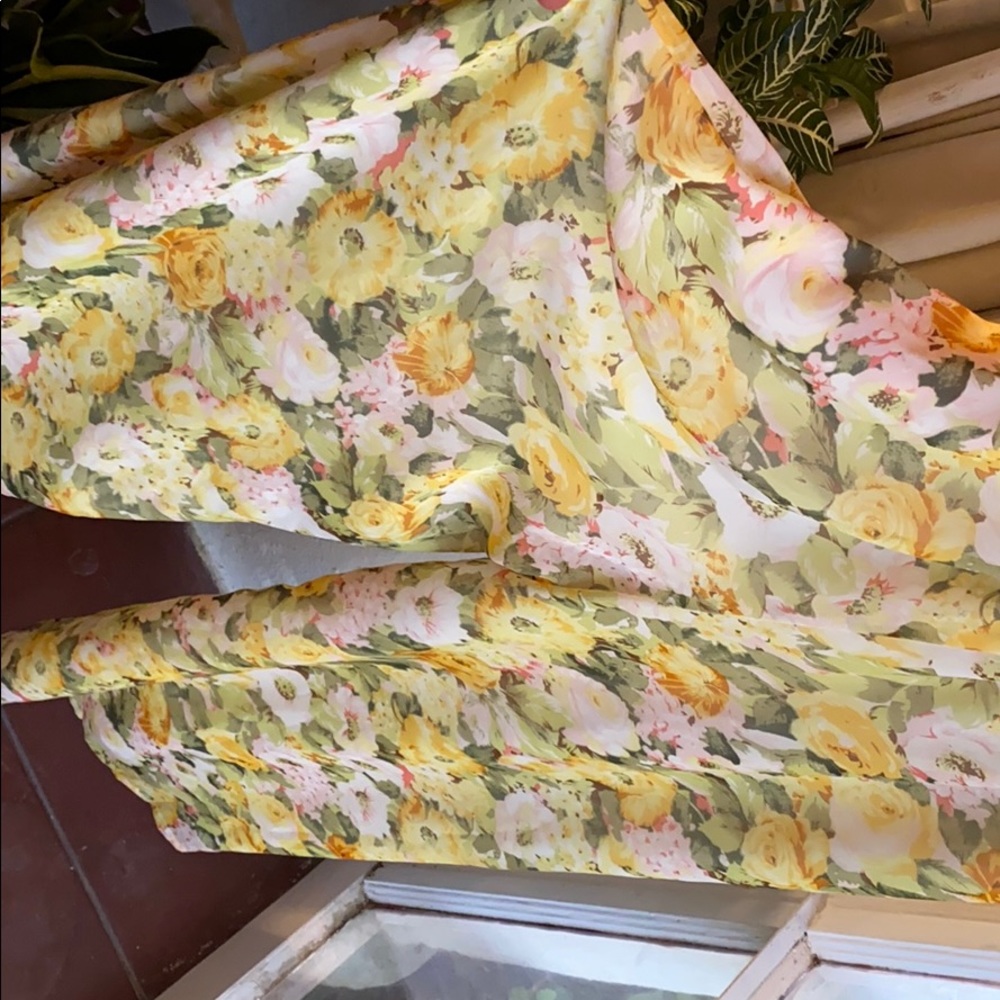 Romper - Picture 3 of 5